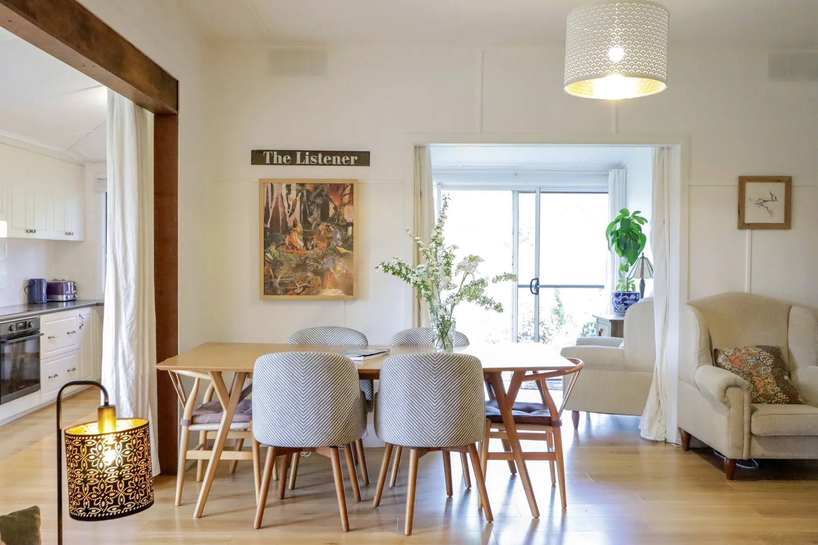 10-12 Logan Street (1/1)