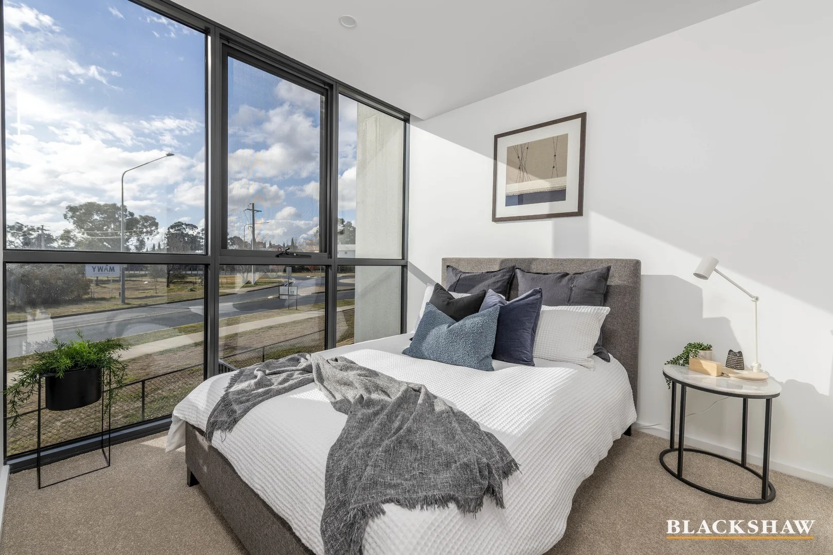 10/3 Buninyong Street (1/14)