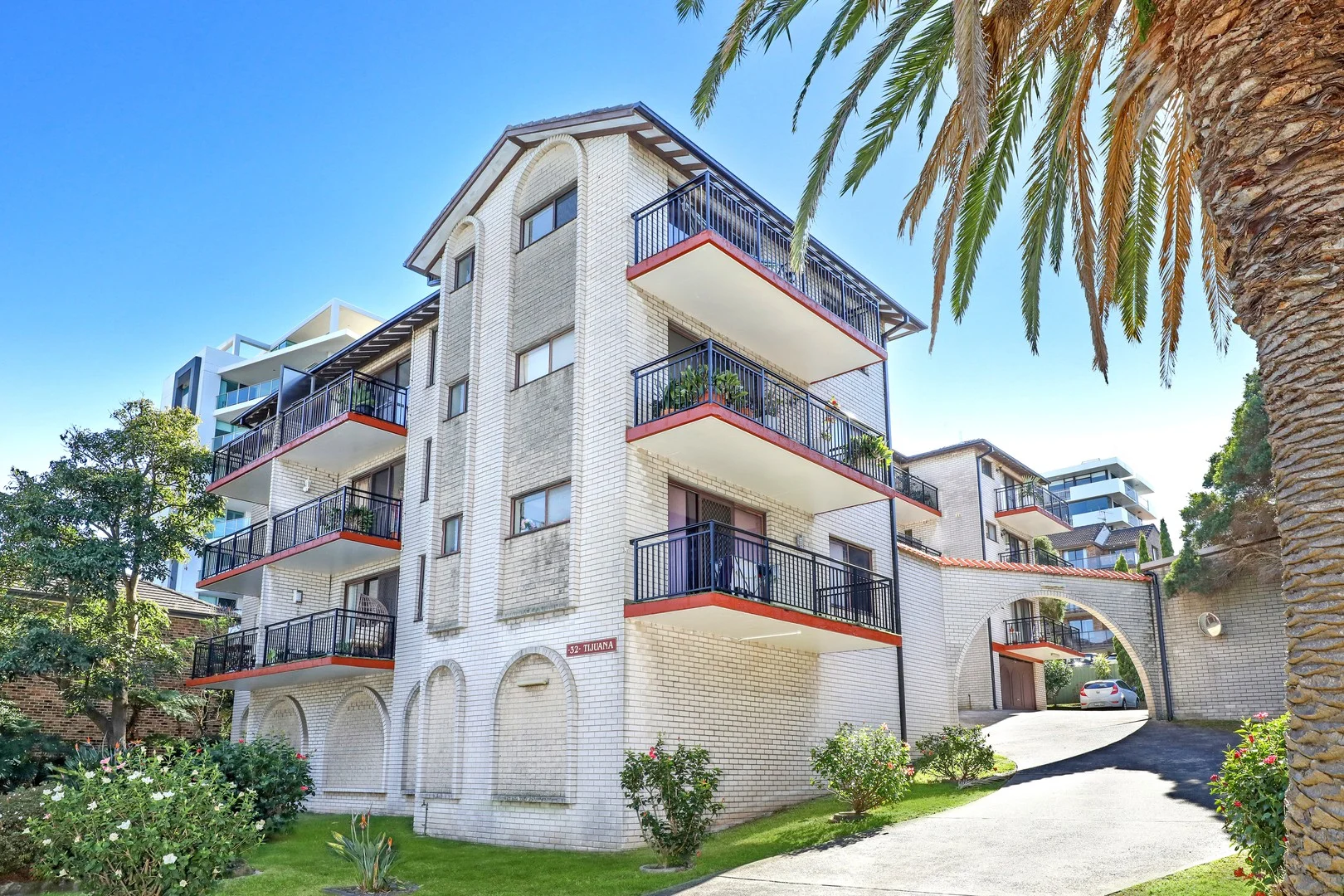 10/32 Gipps Street (1/15)