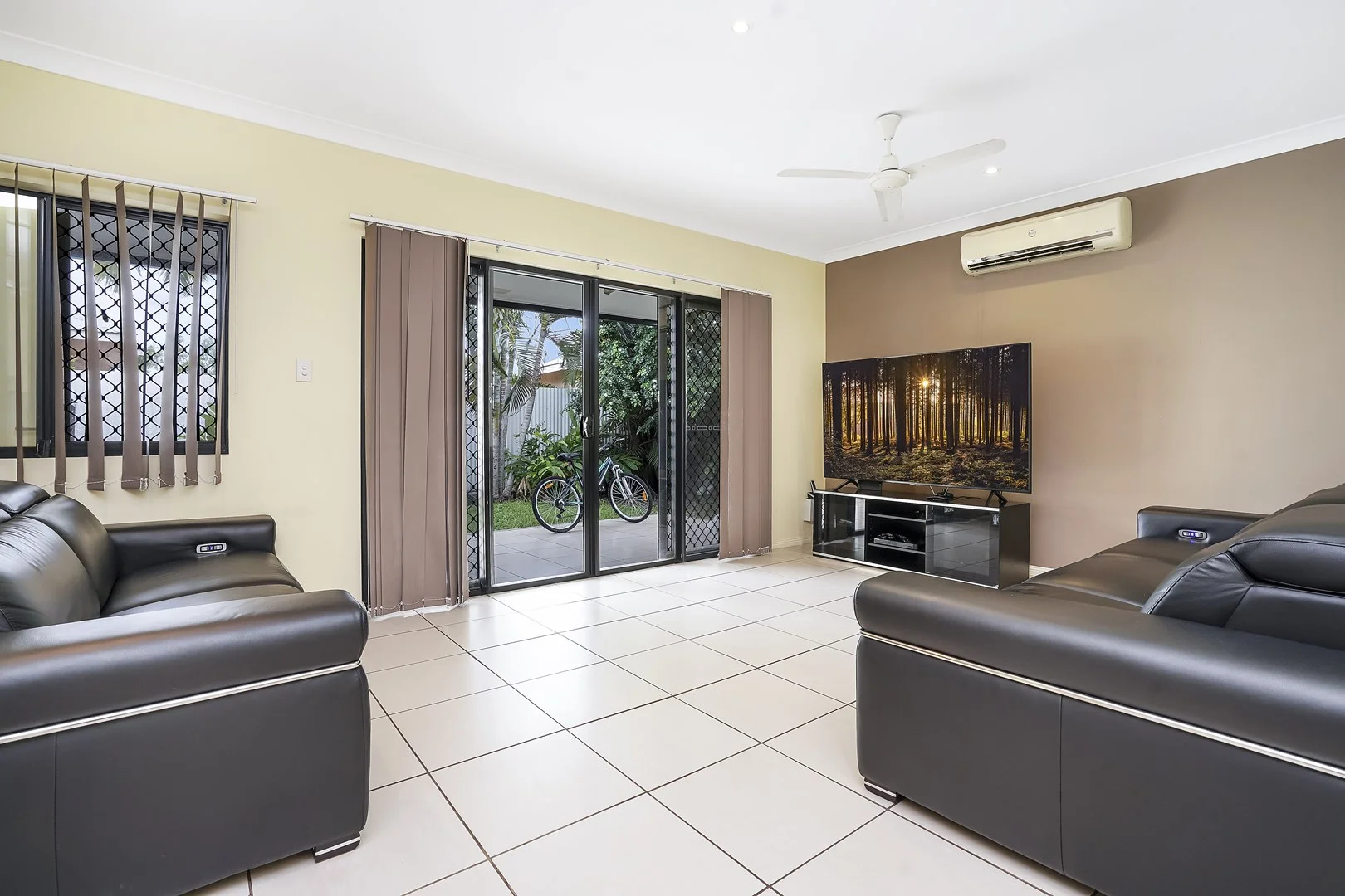 10/6 Wright Crescent (1/1)