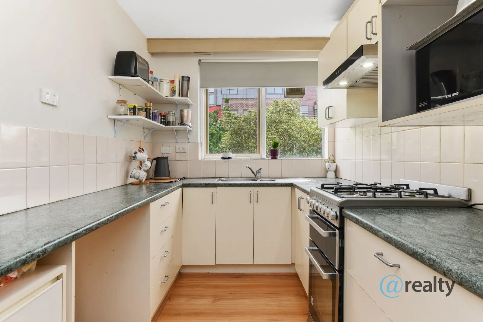 SOLD - $450,000