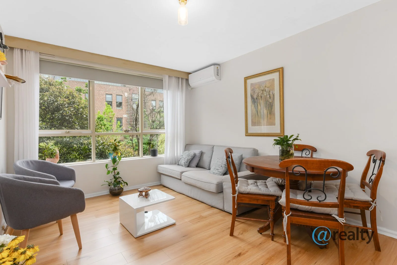 10/798 Warrigal Road - Image 2