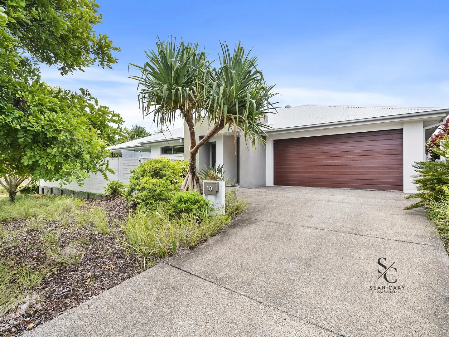 10 Black Beech Rd (1/16)