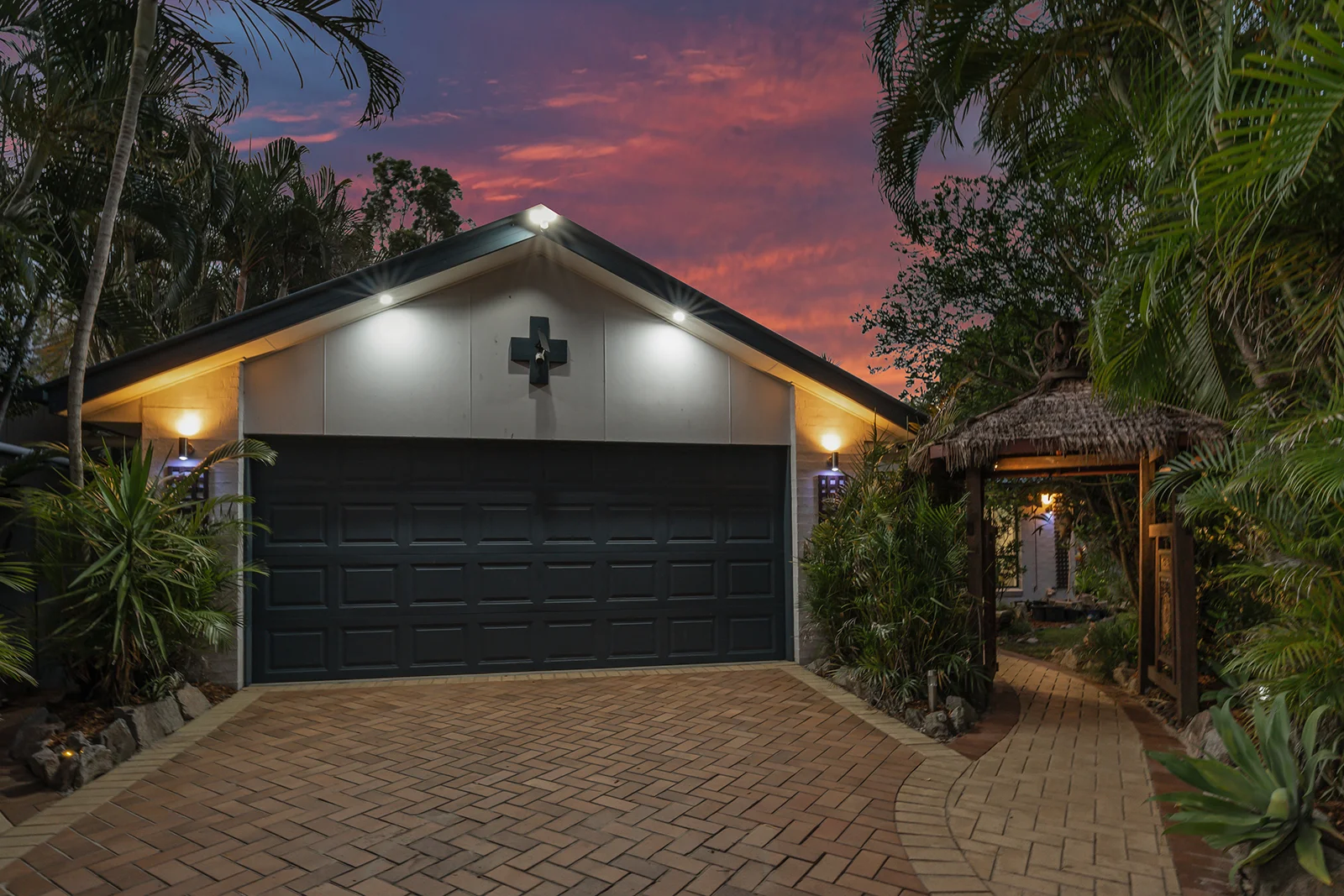 10 Boonjee Close (1/32)