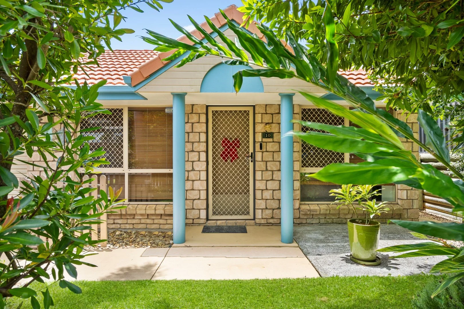 10 Bunya Street (1/23)
