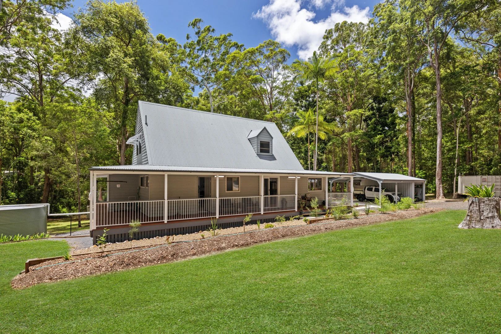 10 Bushman Court (1/30)