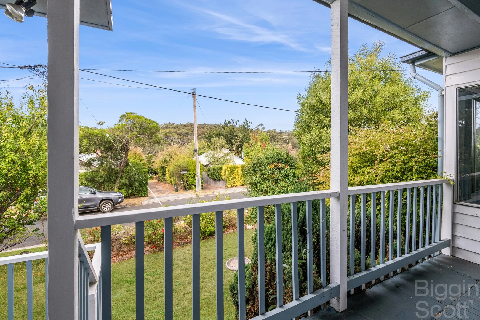 10 Church Avenue - Image 2