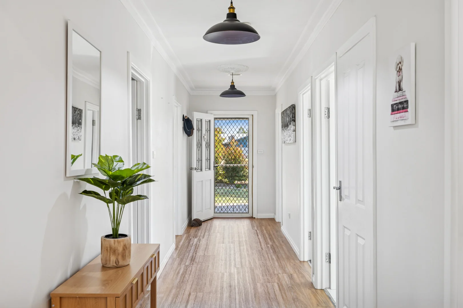 10 Clowes Street - Image 3