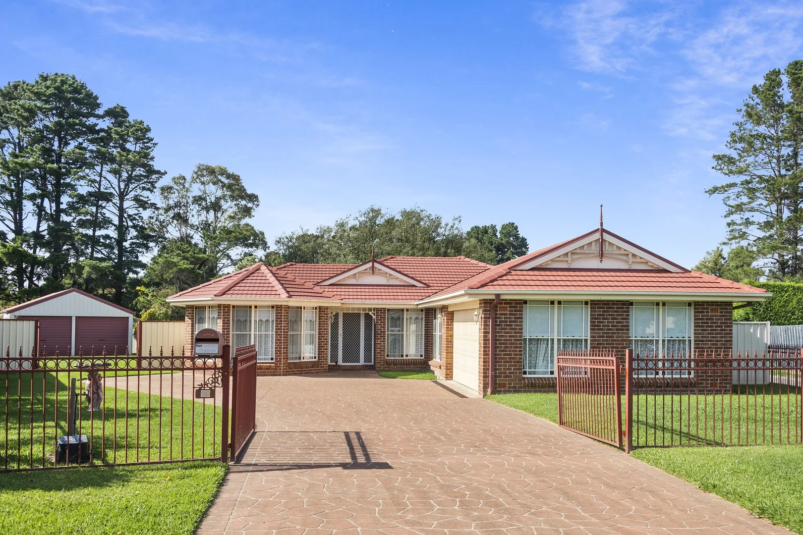 10 Crabapple Close (1/10)