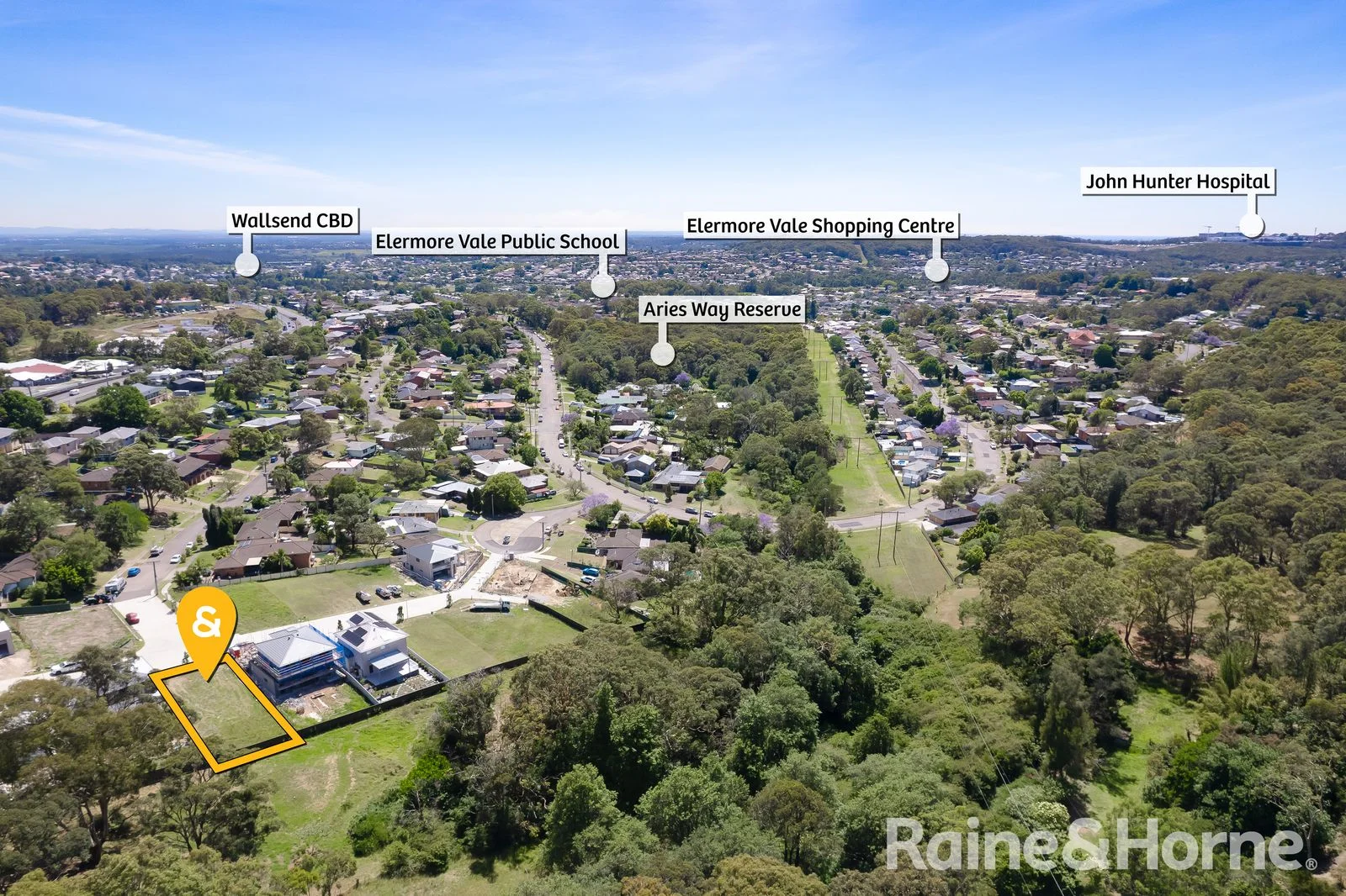 10 Fields Way (1/9)