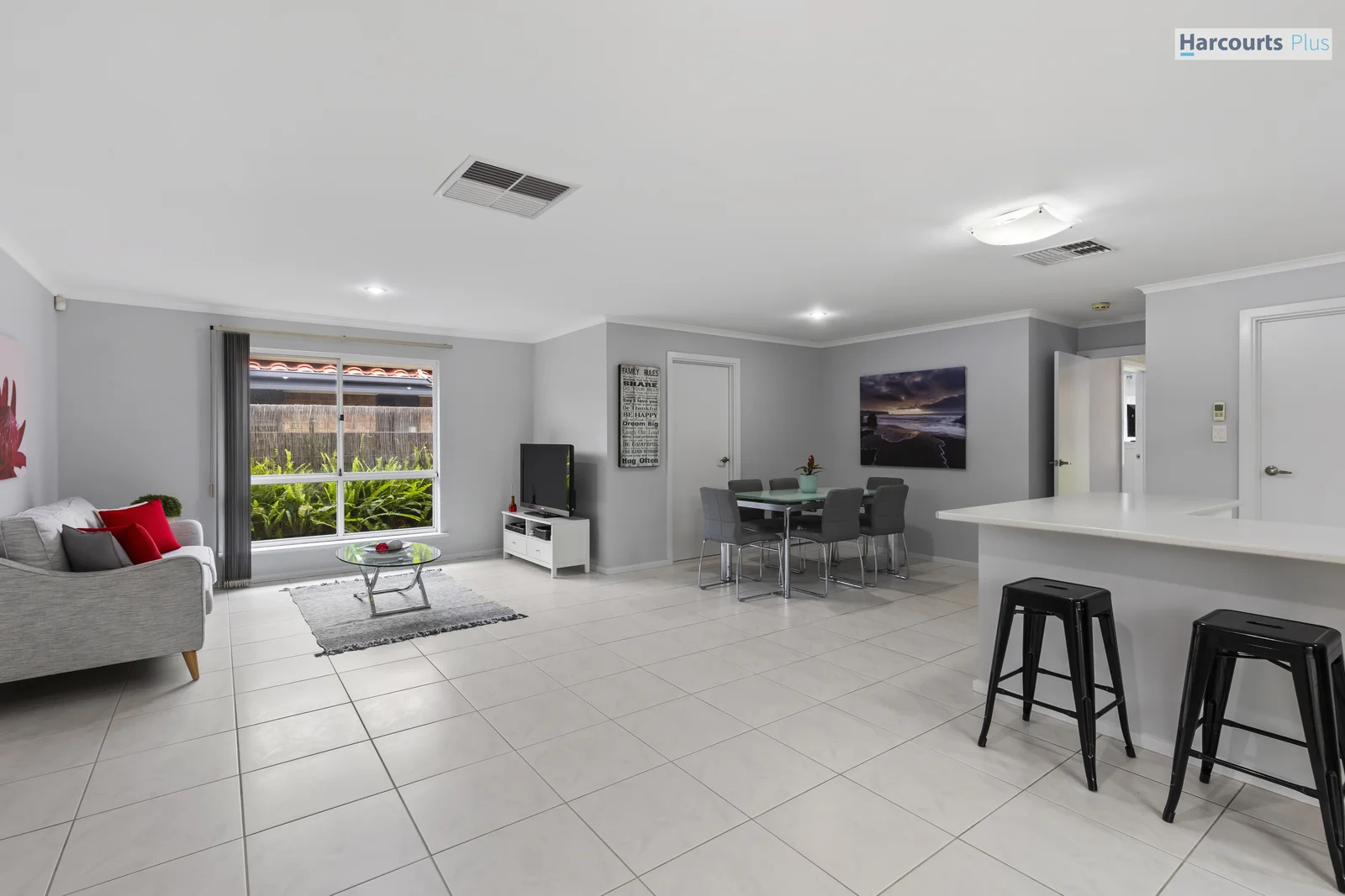 10 Glenway Road (1/23)
