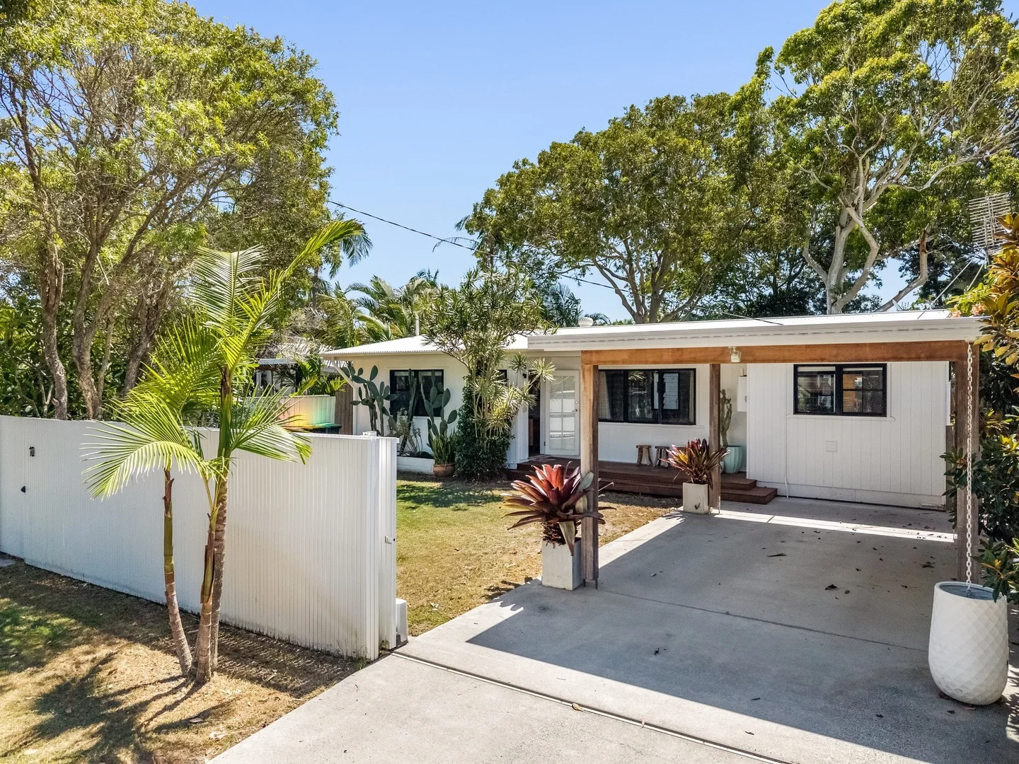 10 Hayter Street (1/32)