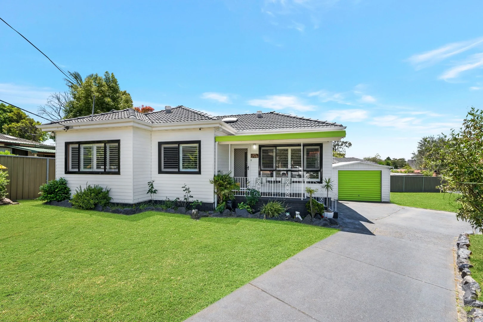 10 Hiland Crescent (1/9)