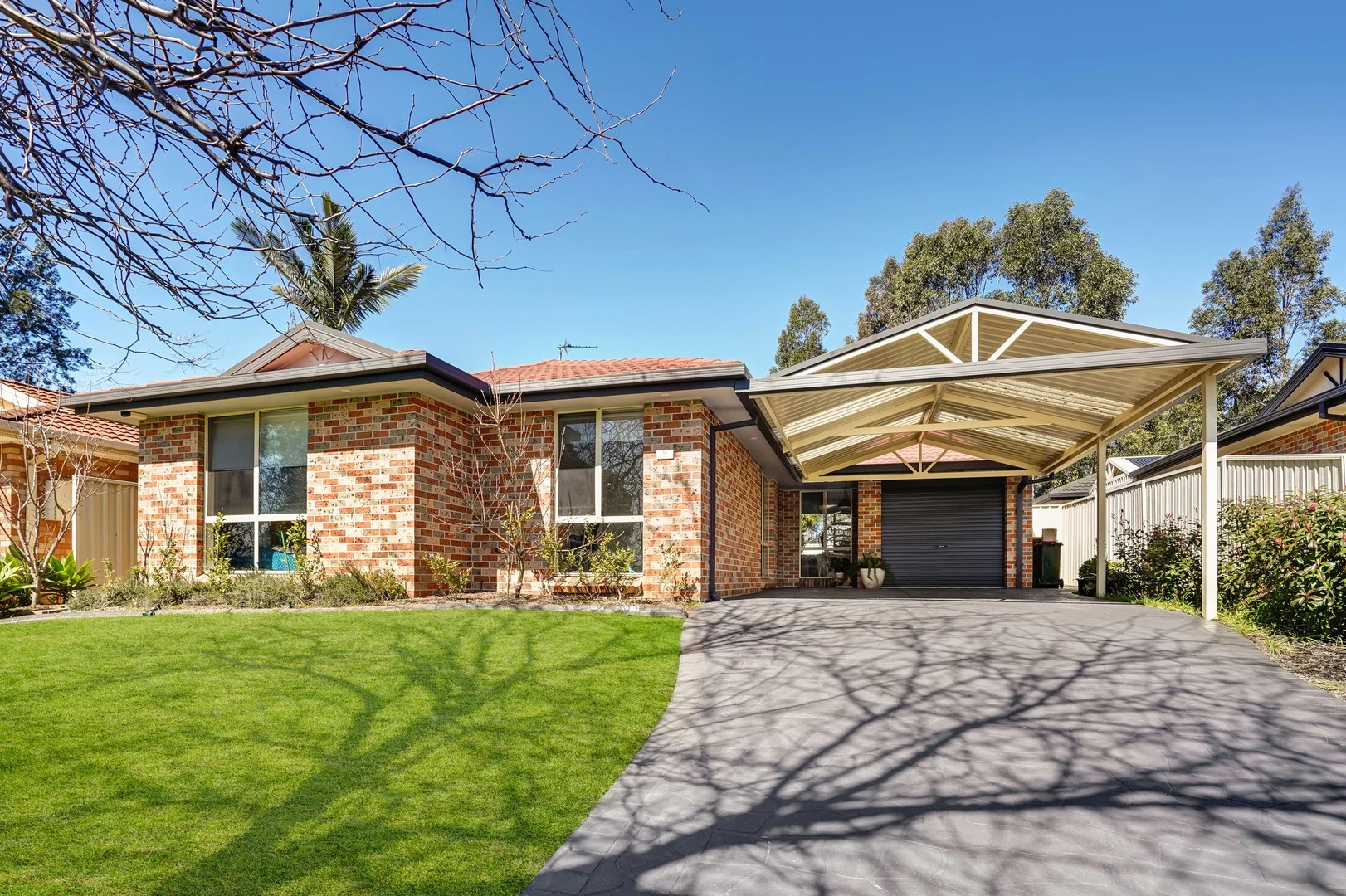 10 Inglis Court (1/11)