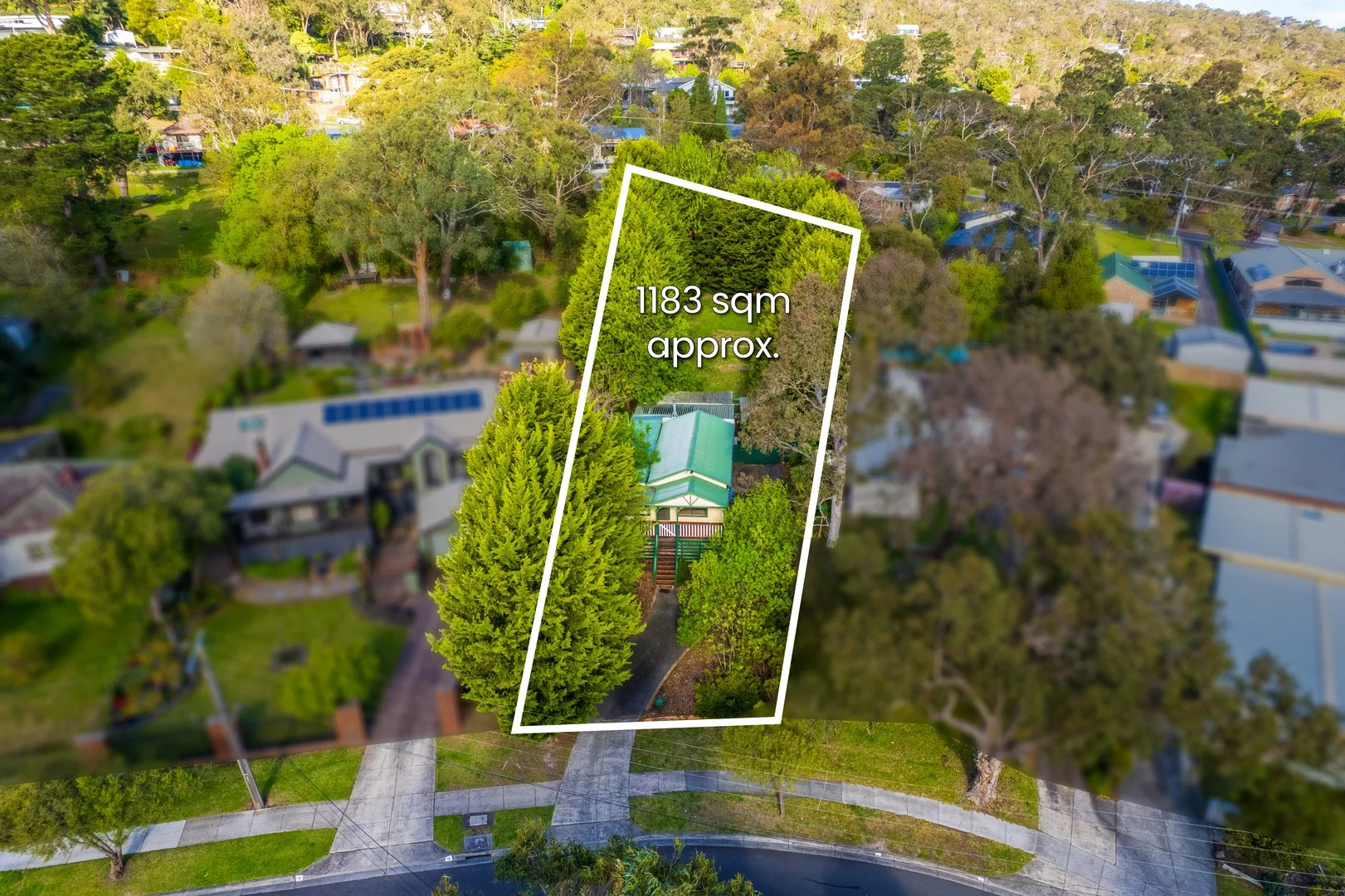 10 Myrtle Crescent (1/1)