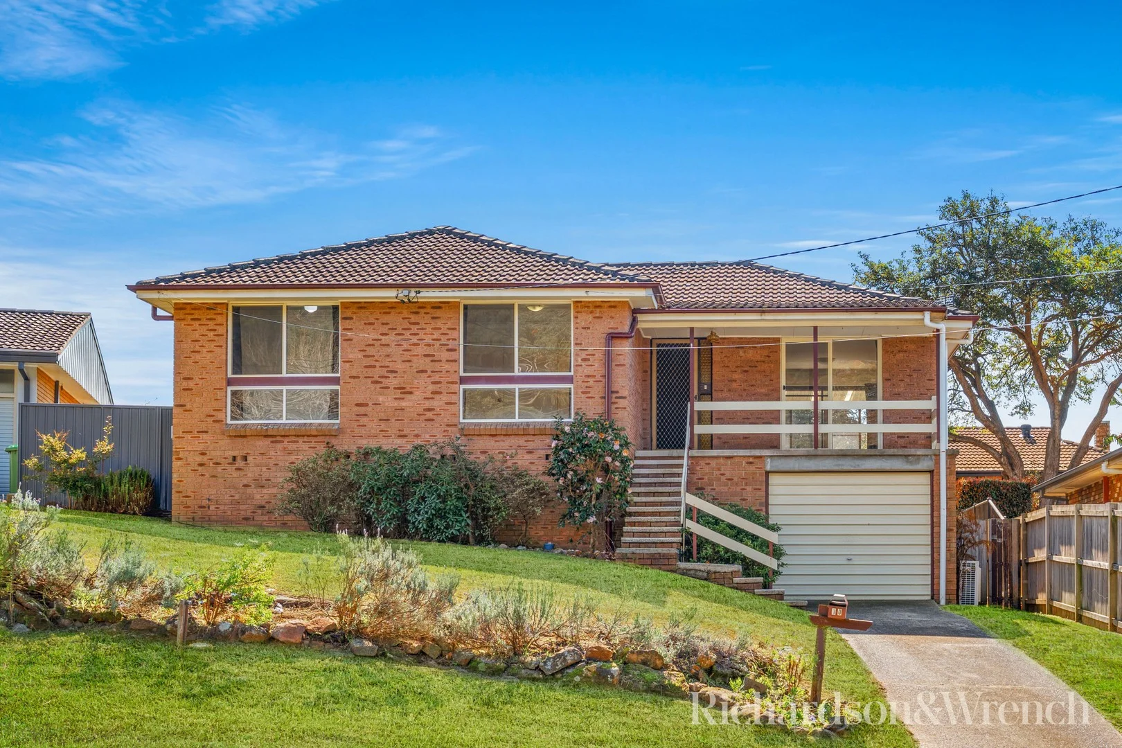 10 Northwind Avenue (1/1)