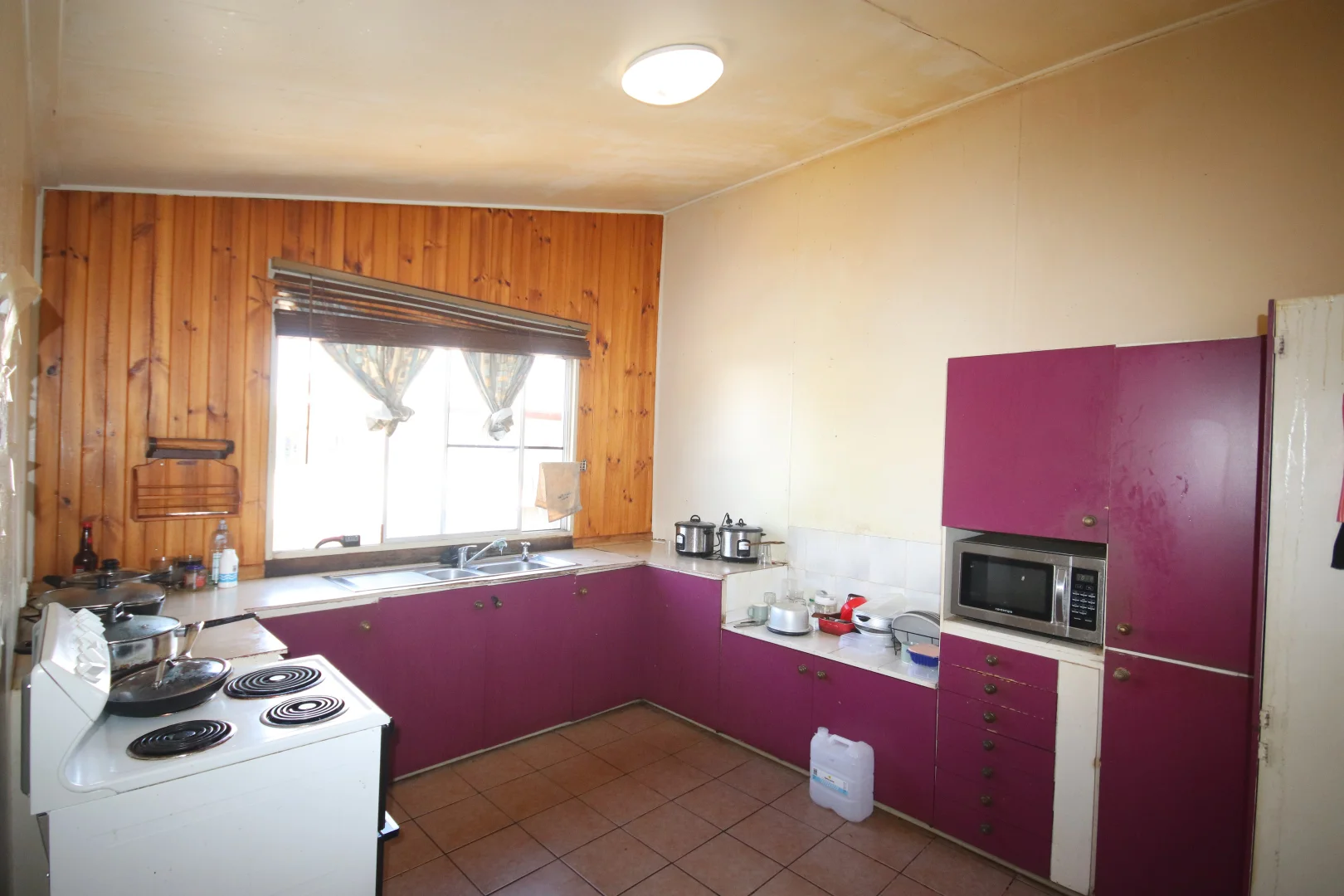 10 Olympia Street - Image 4