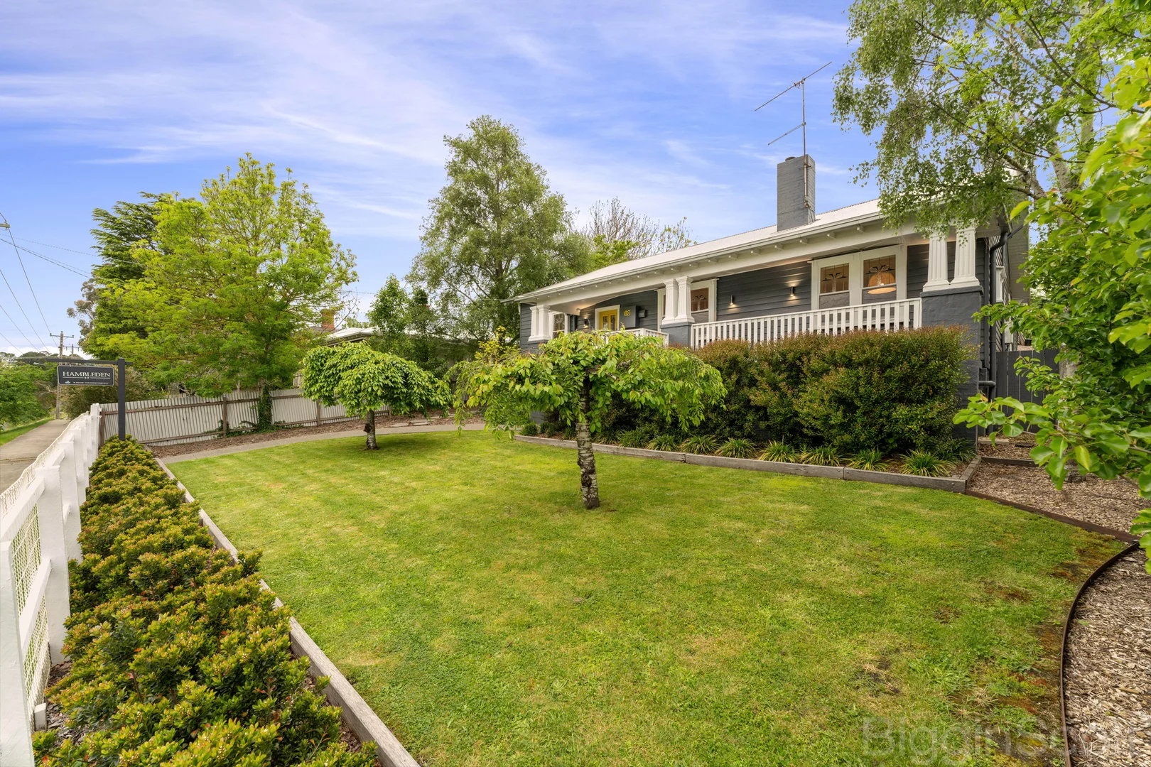 10 Vincent Street North - Image 5