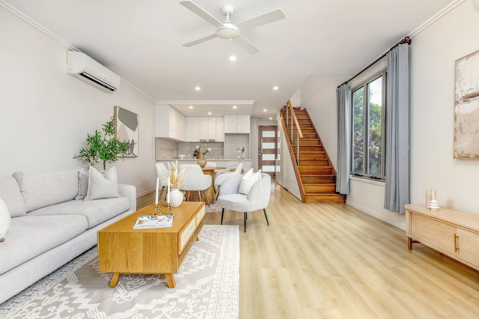 100 Florabella Drive (1/32)