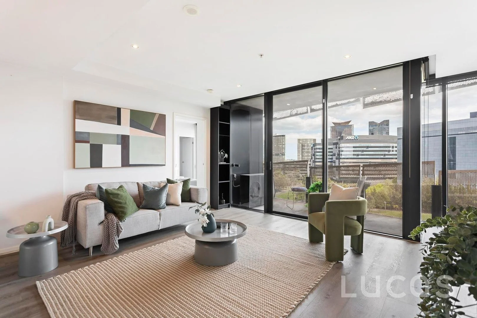 1009/8 Waterview Walk (1/20)
