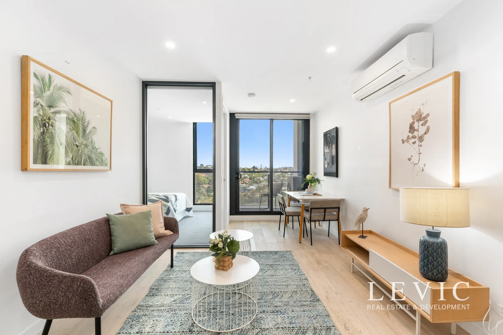 1010/91 Galada Avenue (1/17)