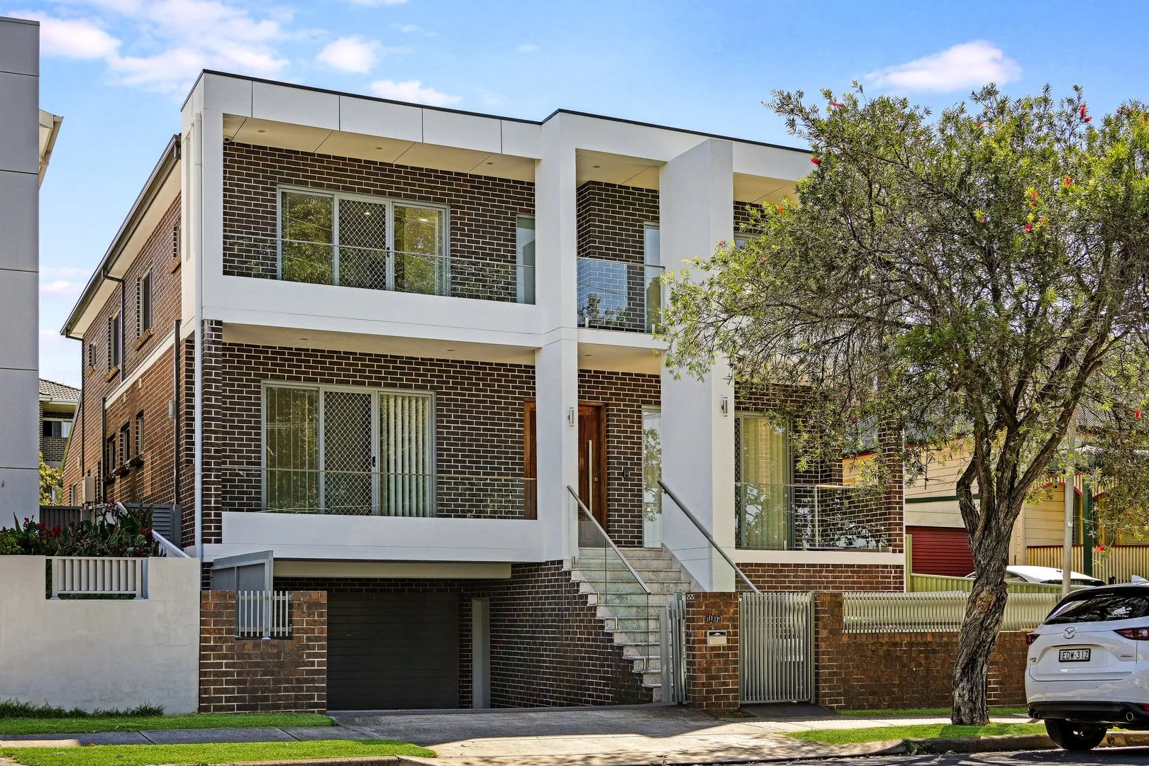 101A Dora Street (1/15)