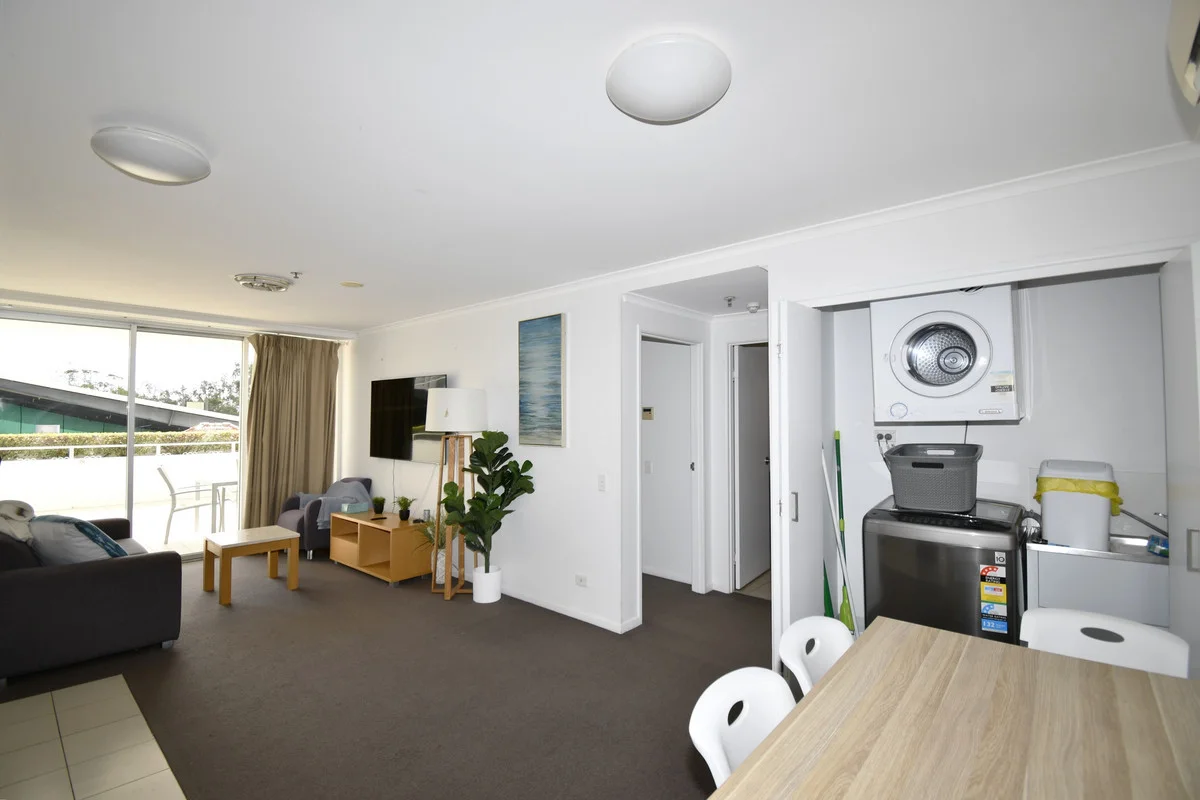 102/102-108 Victoria Parade - Image 5