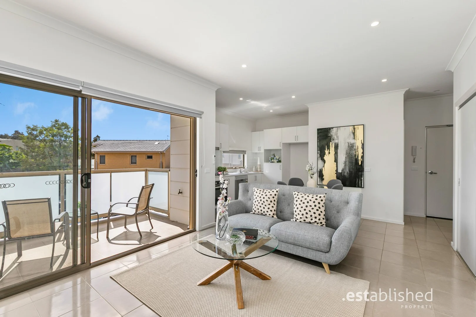 102/2 Rockgarden Drive (1/13)