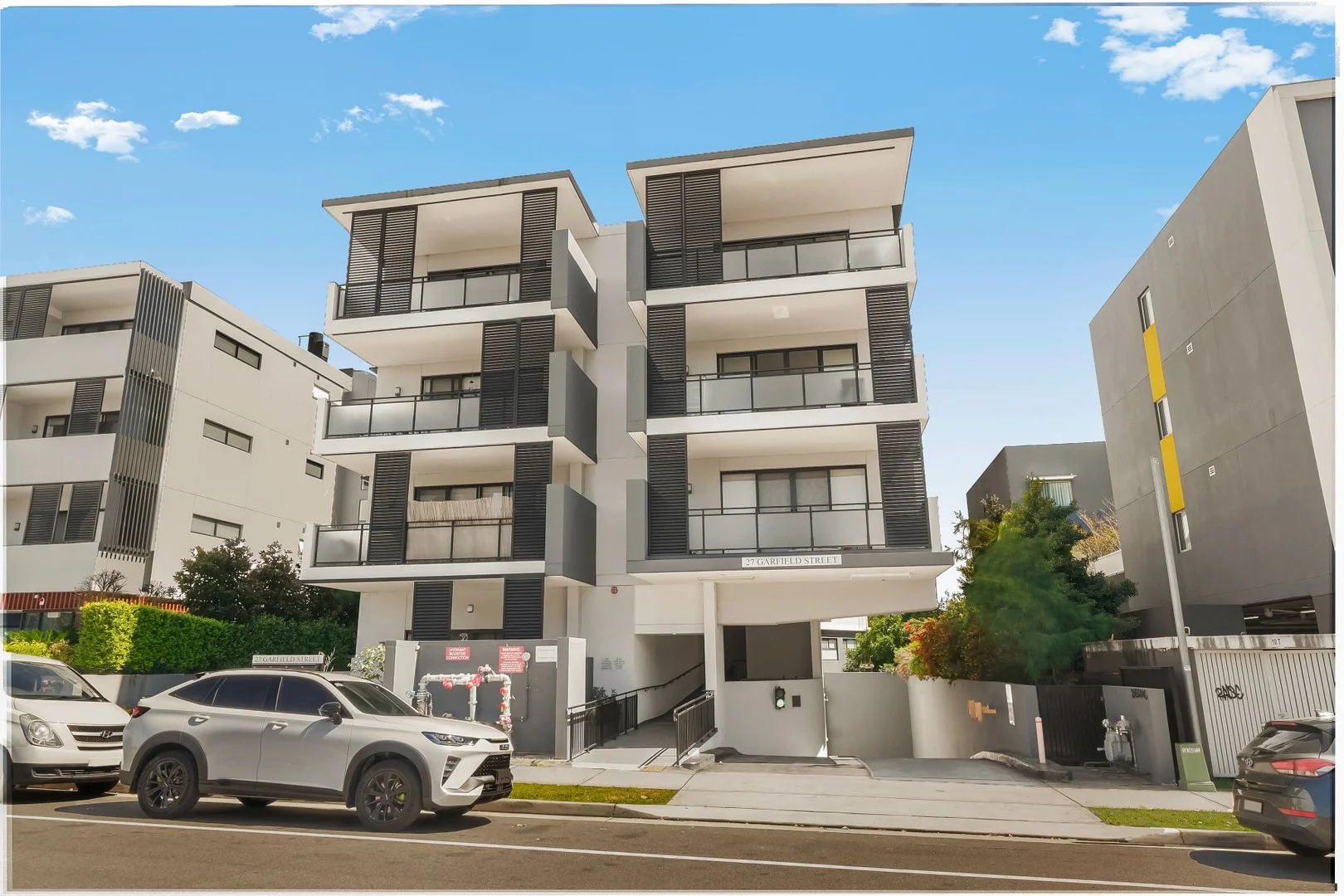 102/27 Garfield Street (1/12)