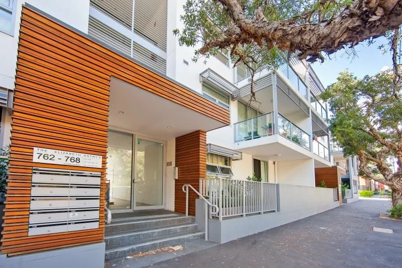 102/762-768 Elizabeth St (1/11)