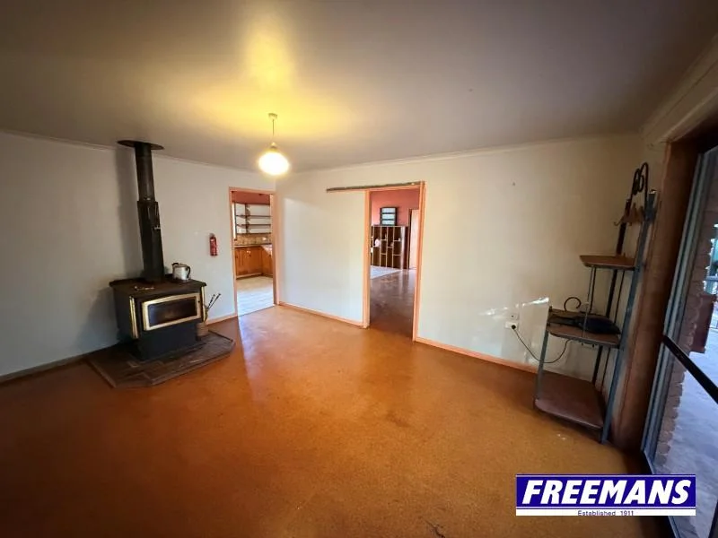 102 Barrons Road - Image 4