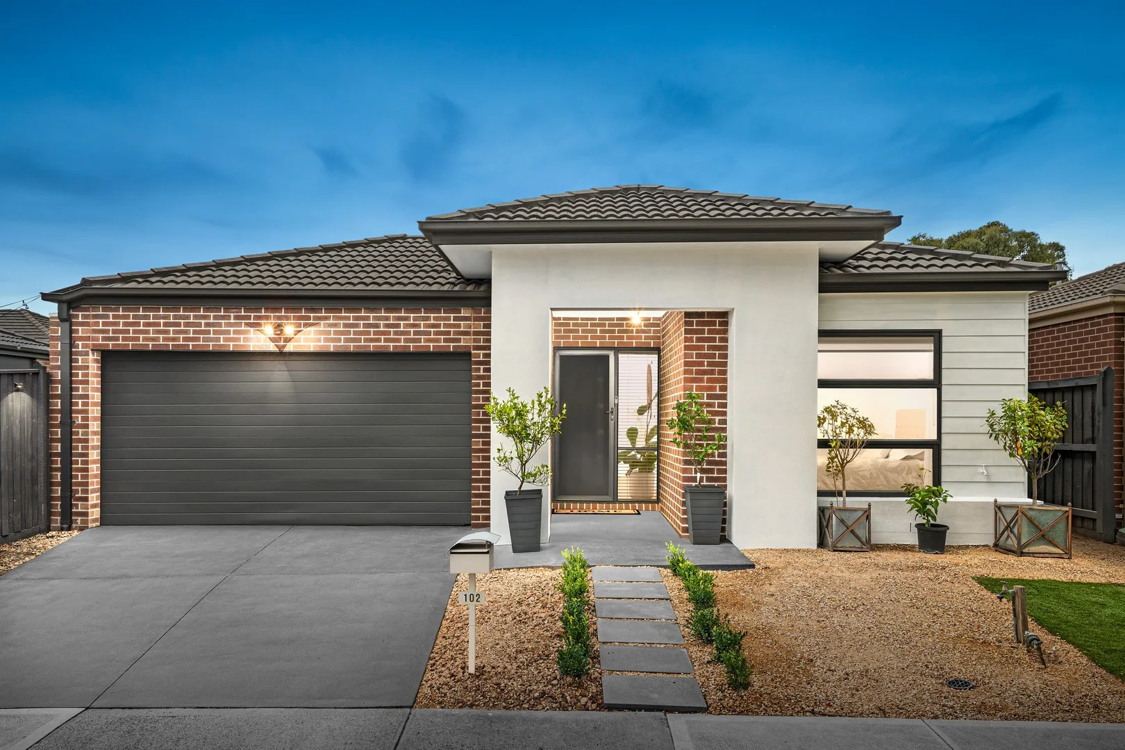 102 Brinkhill Drive (1/14)