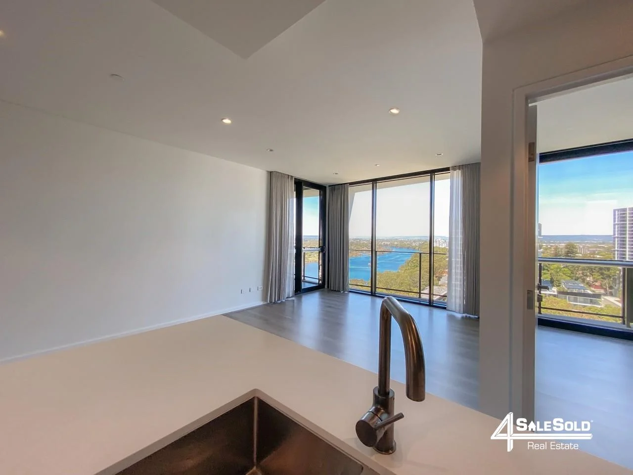 104/48 Riversdale Rd (1/24)