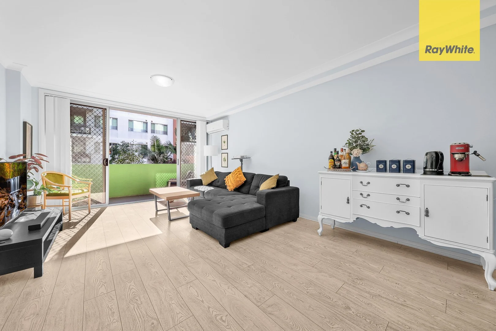 104/8D Myrtle Street (1/17)