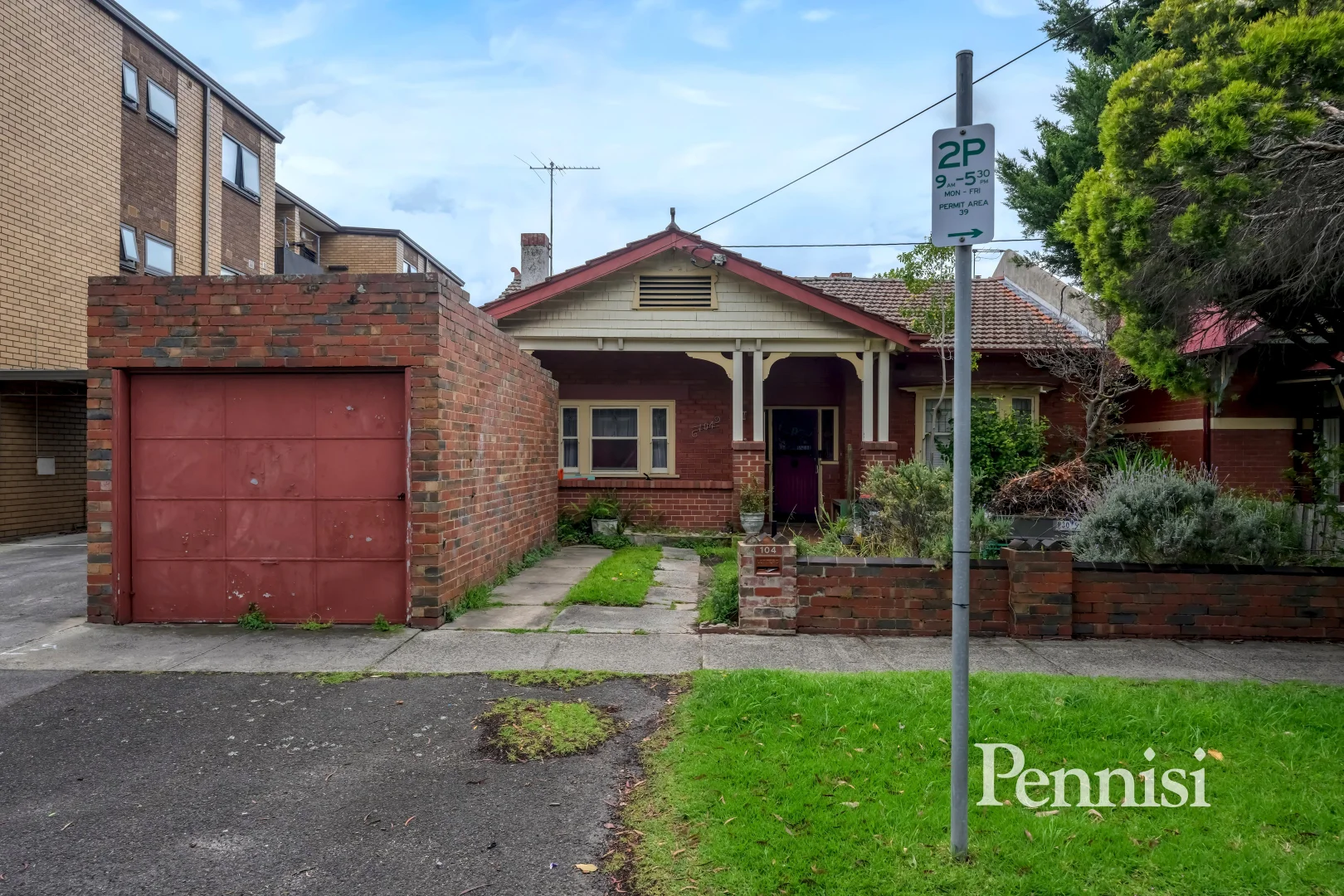 104 Glass Street (1/16)