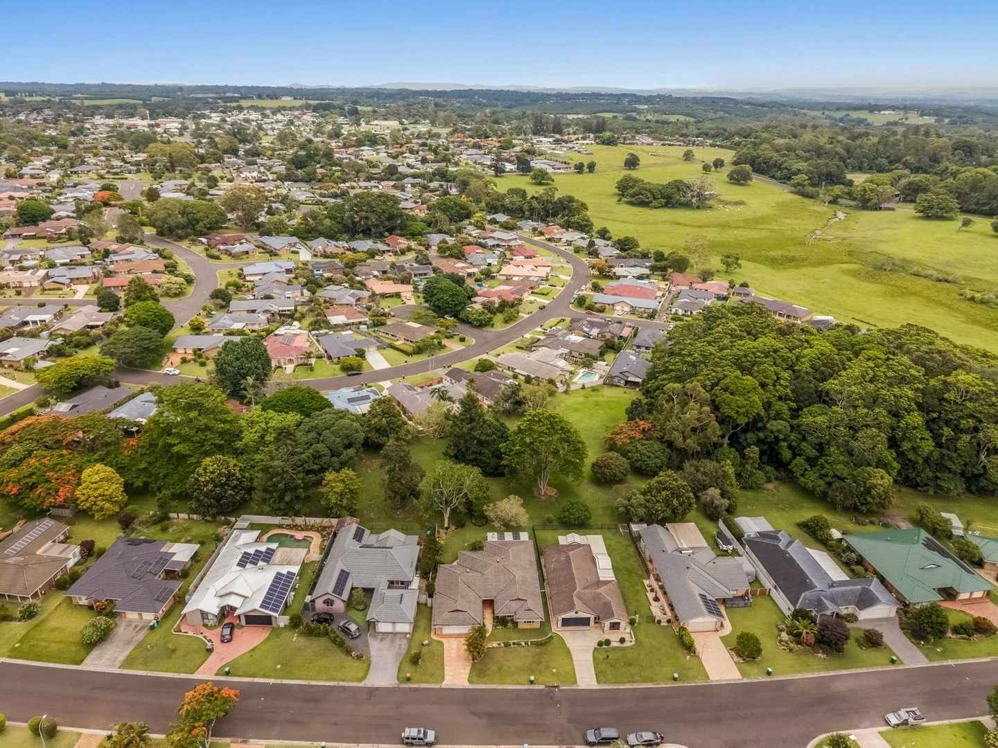 104 Panorama Drive (1/22)