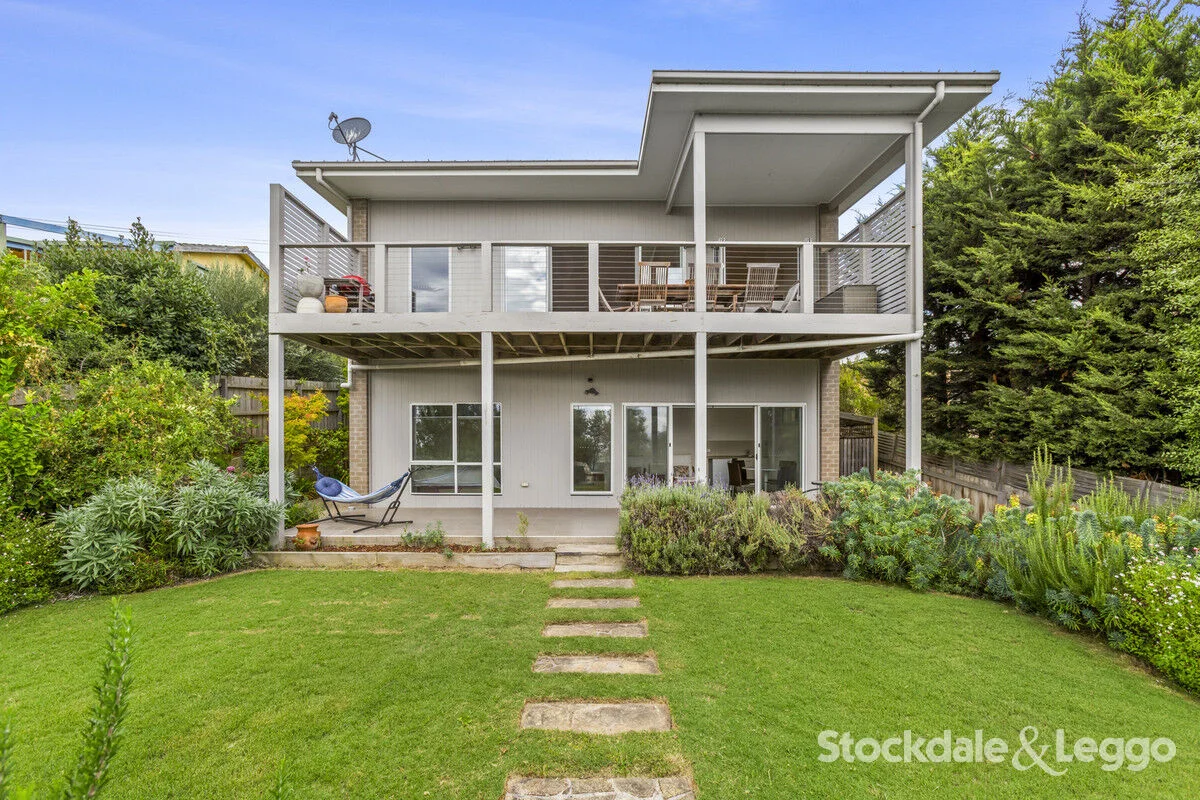 105 Tower Road - Image 3