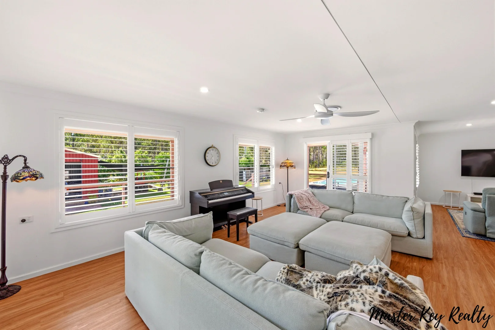 105 Van Hensbroek Road - Image 4