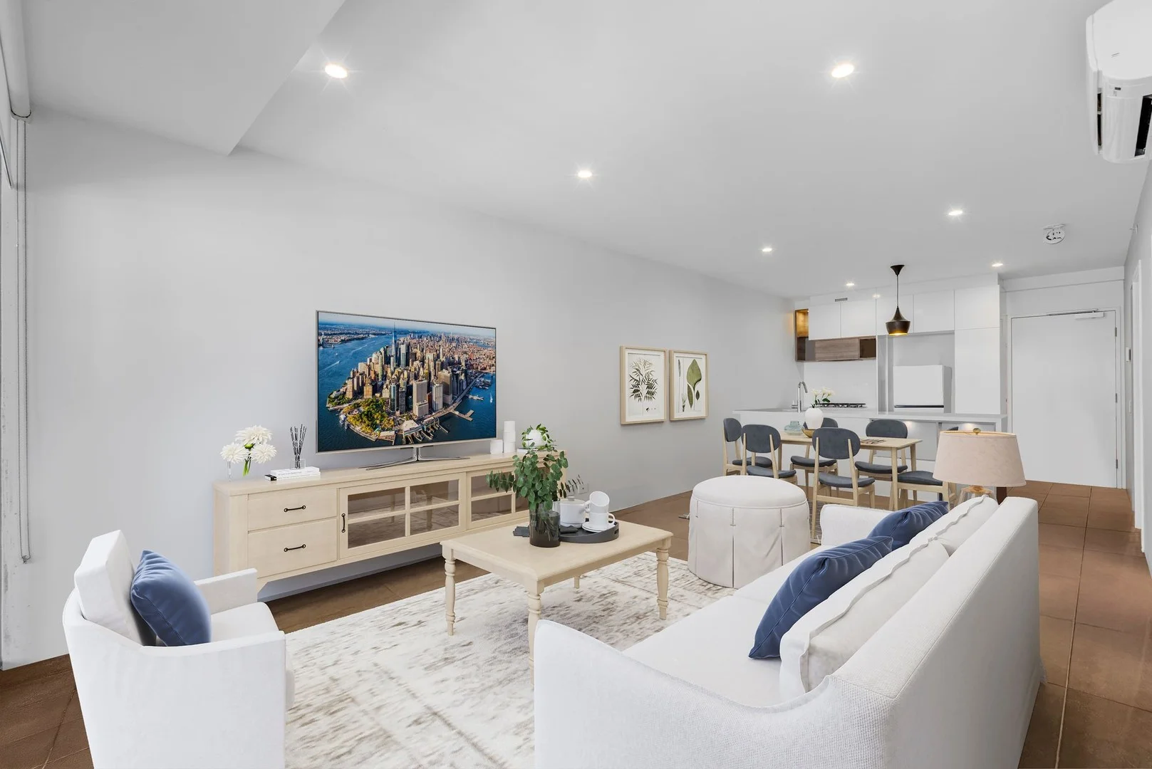 10505/16 Edmondstone Street (1/19)