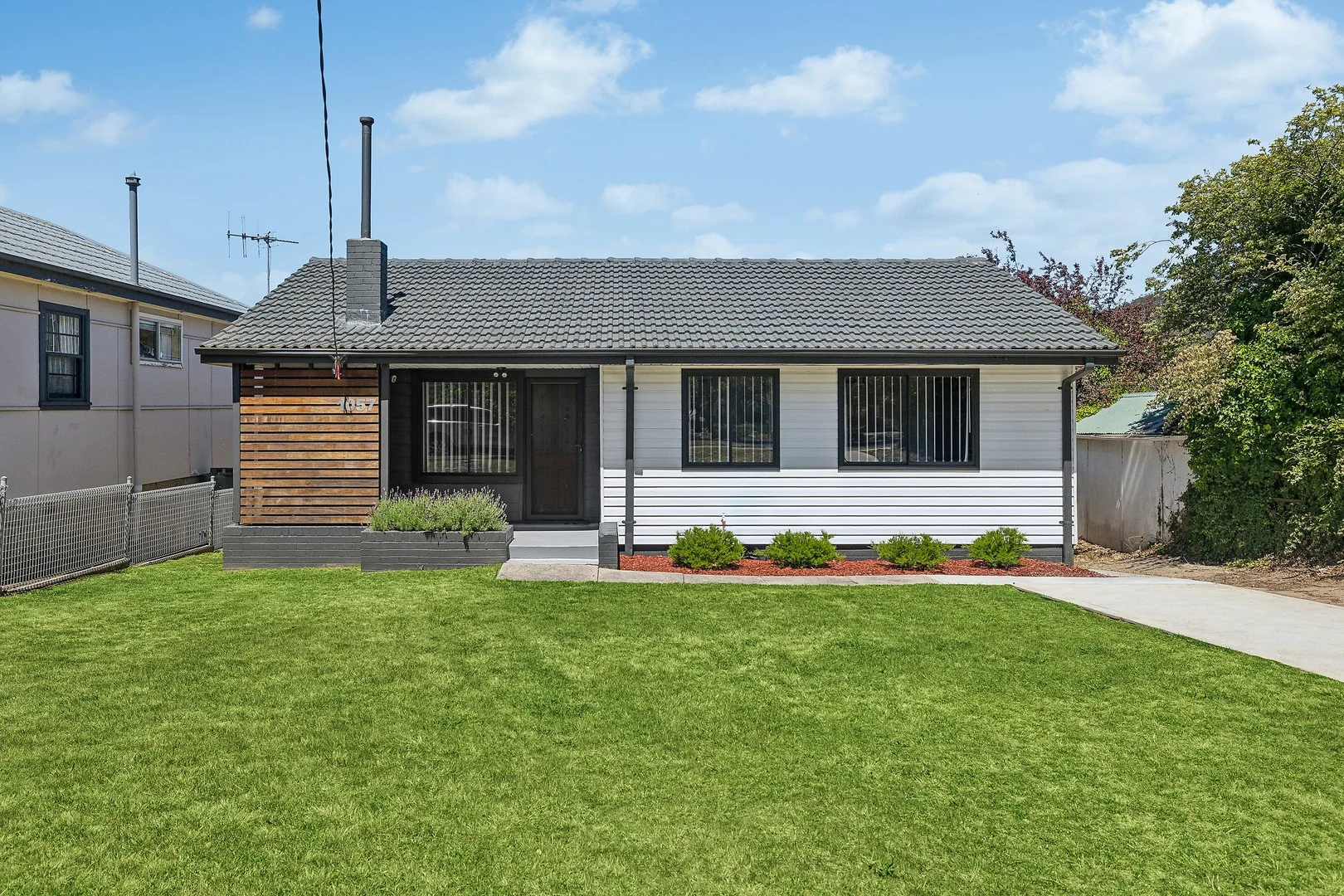 1057 Great Western Highway (1/10)