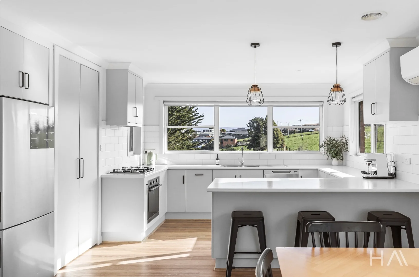 106 West Barrack Street - Image 3