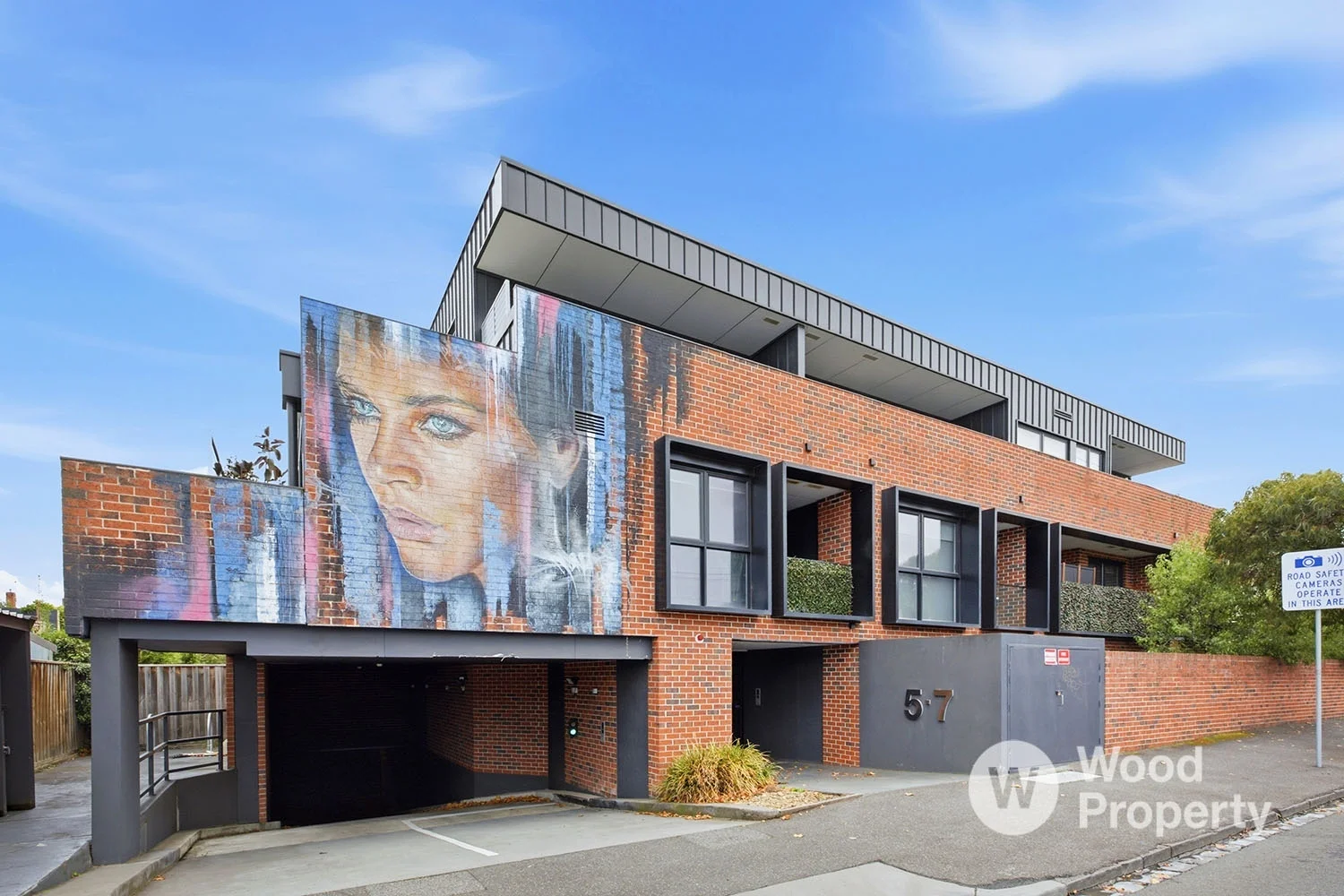 107/5 - 7 Hotham Street (1/13)