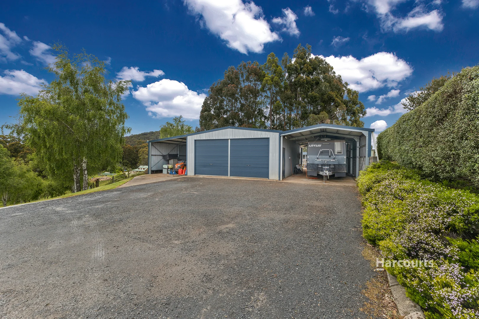 107 White Hills Road - Image 2