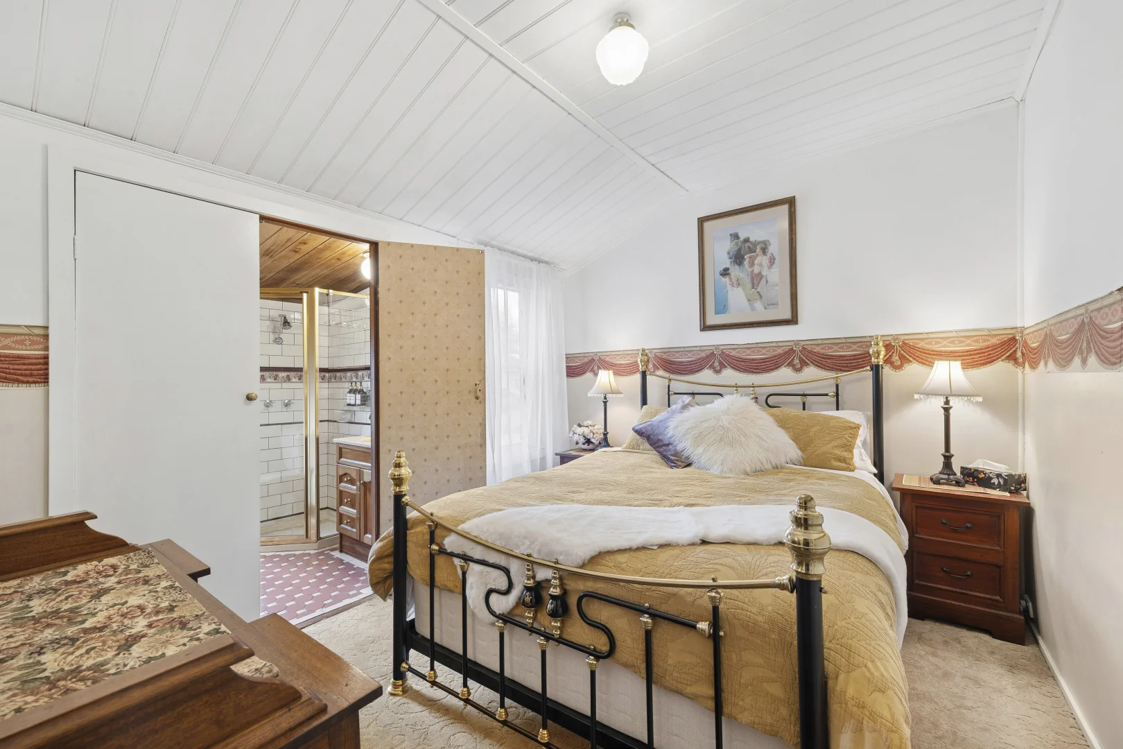 1071 Greendale-Trentham Road - Image 3