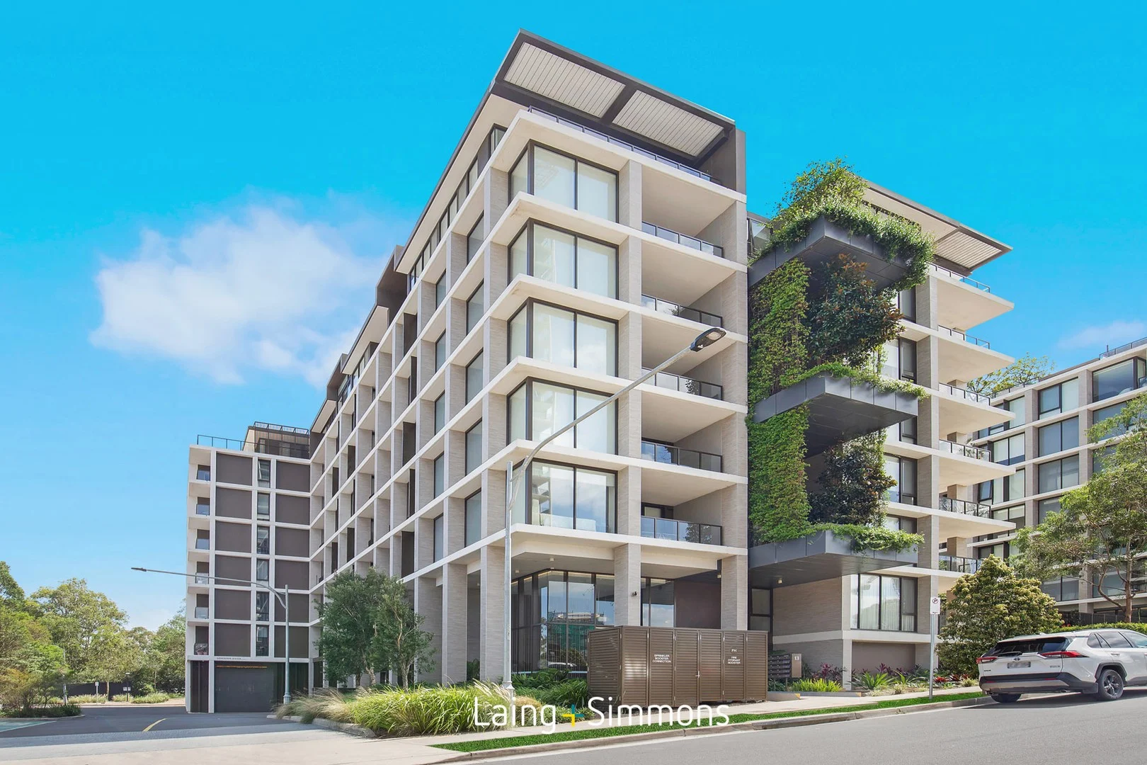 108/13 Spurway Drive (1/25)