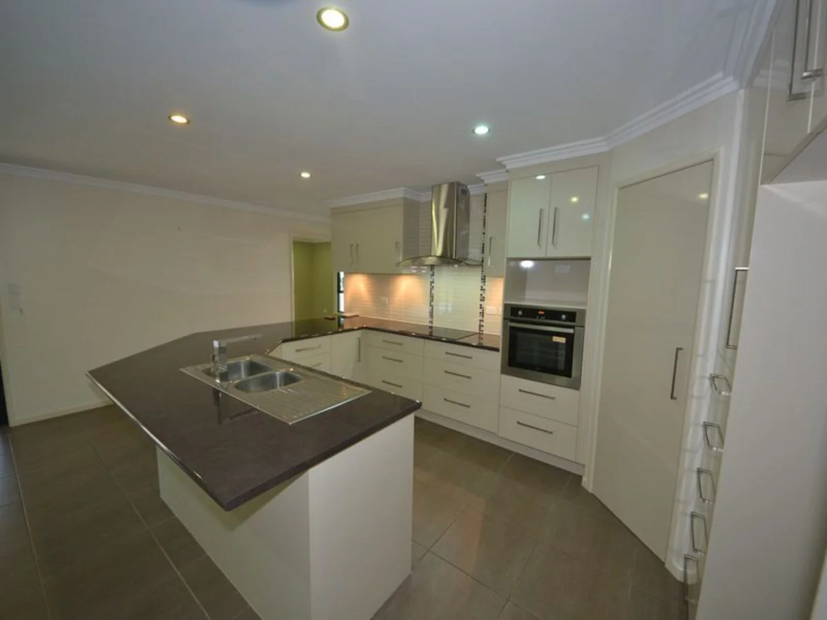 109 Lucas Street - Image 3