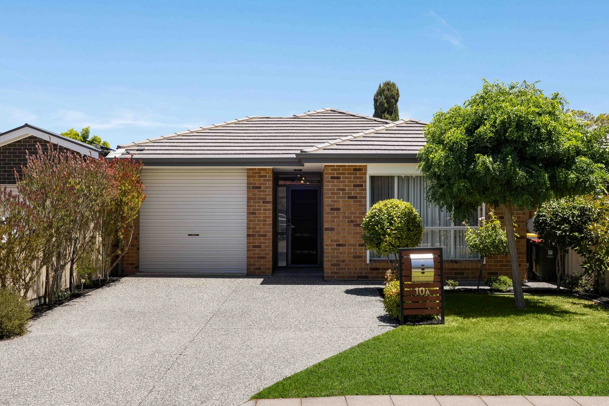 10A Chifley Avenue (1/1)