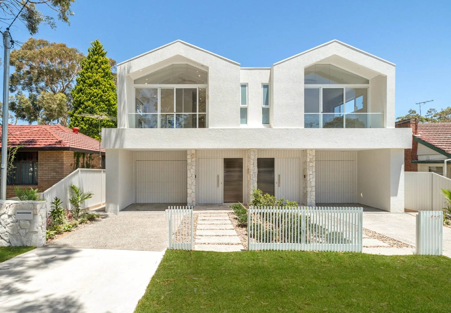10A Flide Street (1/16)