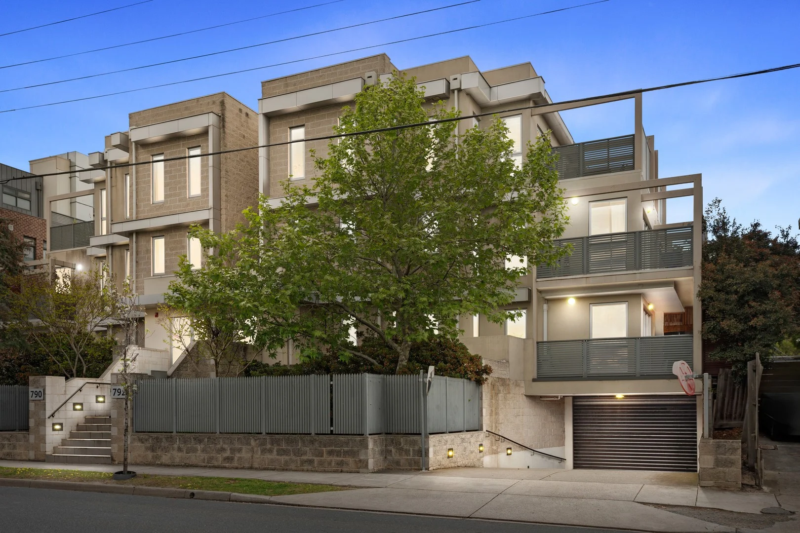 11/790-792 Warrigal Road (1/10)