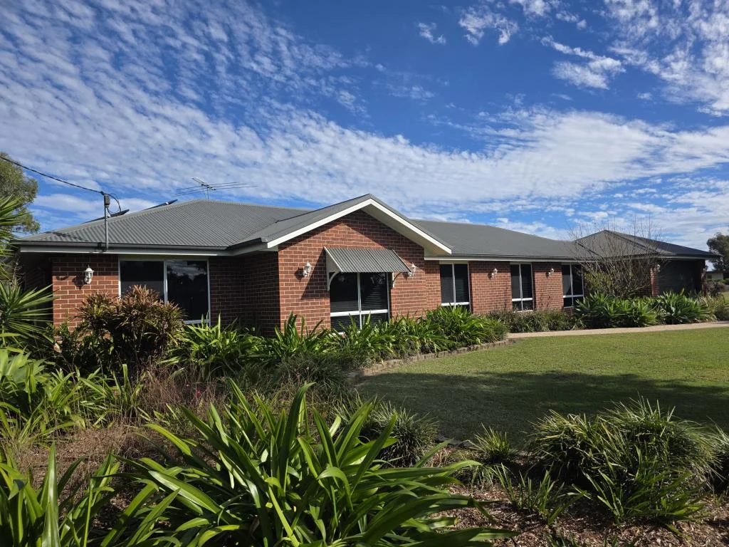 11 Armstrong St (1/35)